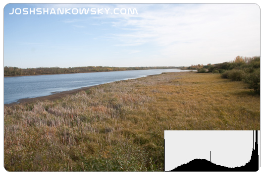 Photo that is over exposed with histogram in corner